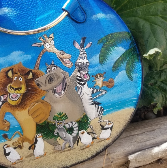 HOST PICK!!  Hand Painted Wild Animal Purse - Picture 6 of 8